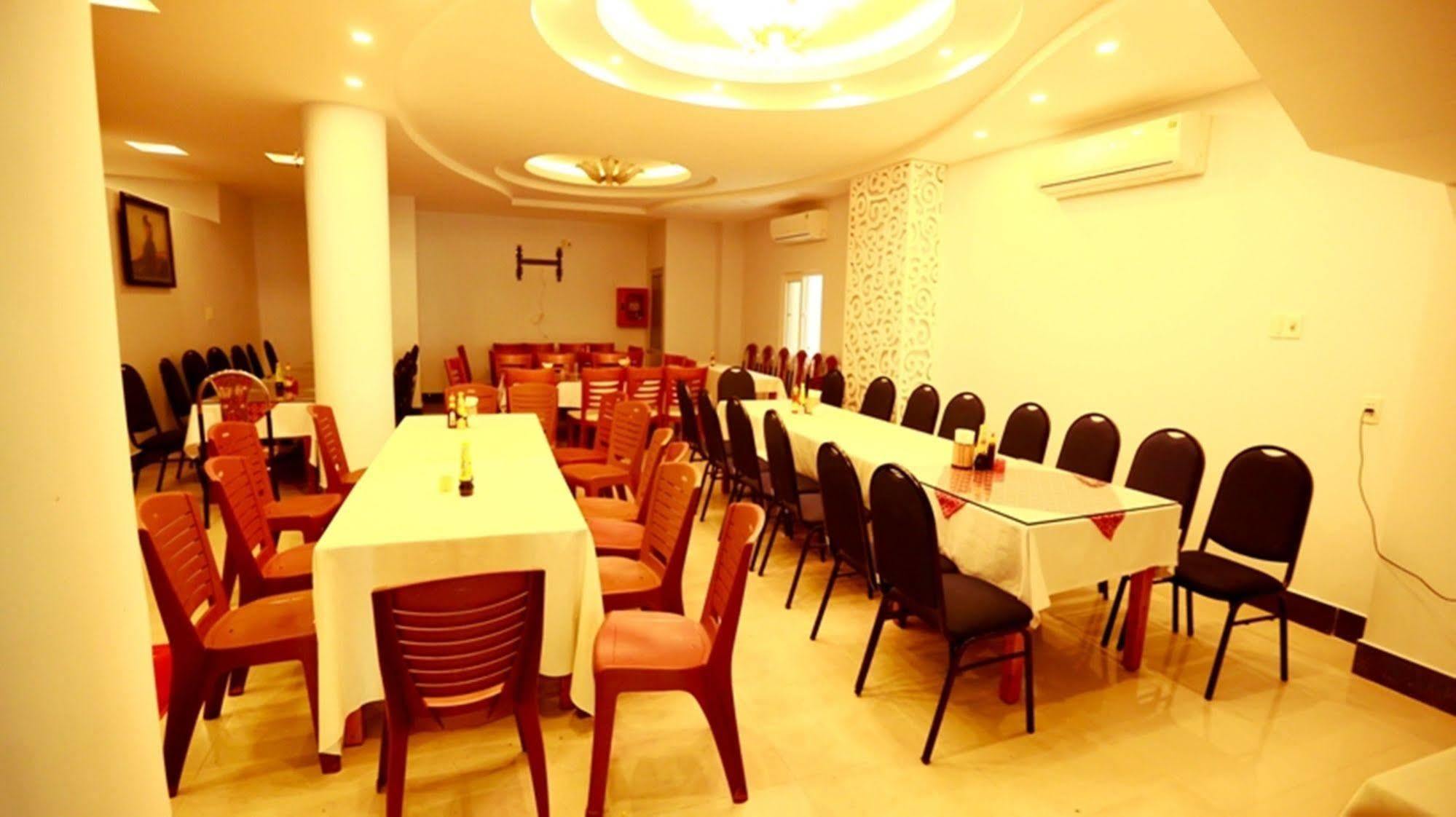 Xuan Hung Hotel Đà Nẵng Exterior foto